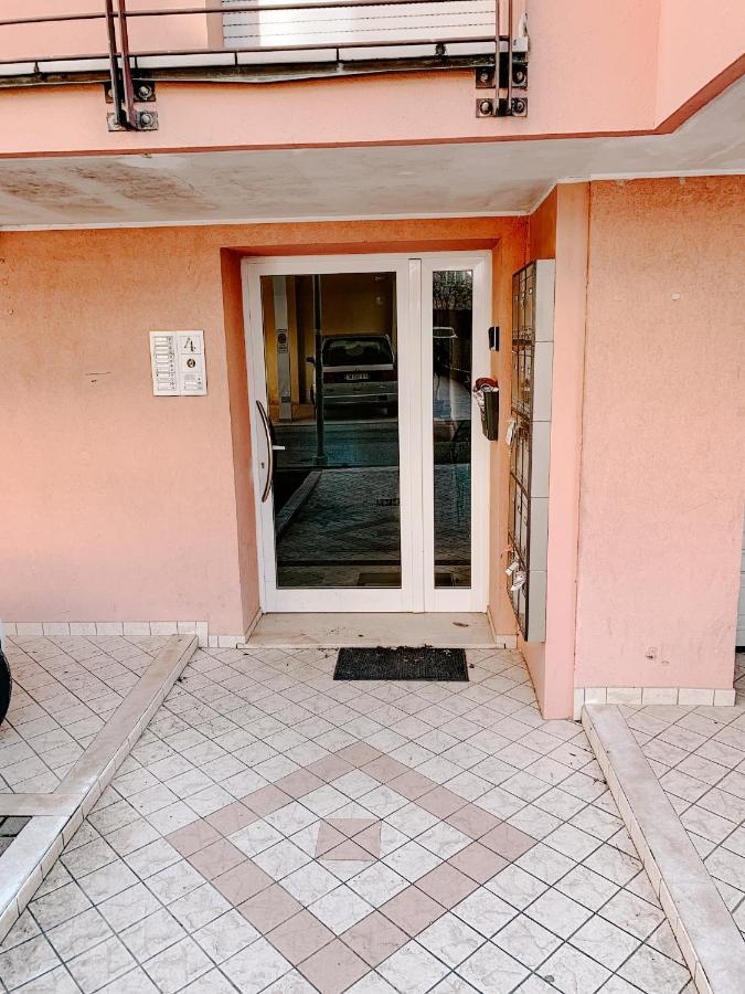 Appartamento Il Poeta - Affitti Brevi Italia Ρίμινι Εξωτερικό φωτογραφία